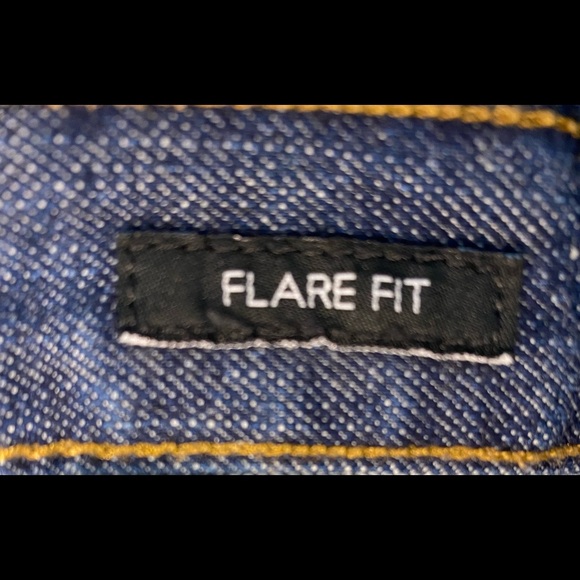 EUC Calvin Klein Flare Fit Jeans. - Picture 3 of 8